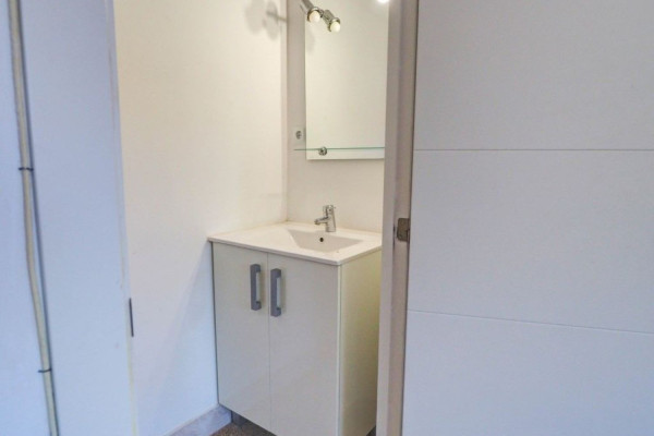 #Houses & Villas - 4 Rooms 2 Bathrooms 155 m2 | Centro Pueblo, Sant Pere de Ribes bathroom