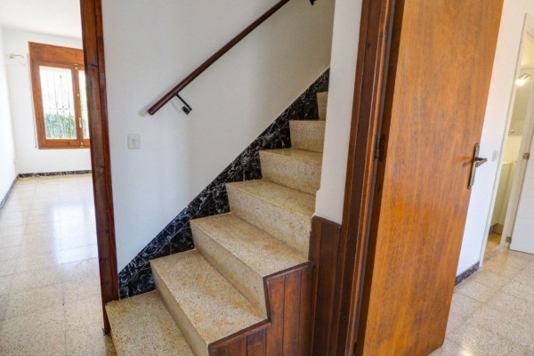 #Houses & Villas - 4 Rooms 2 Bathrooms 155 m2 | Centro Pueblo, Sant Pere de Ribes details