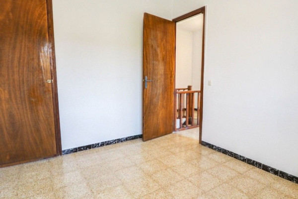 #room - Houses & Villas - 4 Rooms 2 Bathrooms 155 m2 | Centro Pueblo, Sant Pere de Ribes 