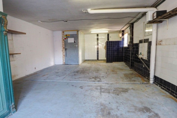 #garage - Maisons & Villas - 4 Chambres 2 Salle de bain 158 m2 | Centro Pueblo, Sant Pere de Ribes 