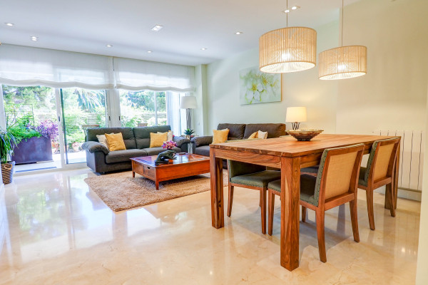 #Apartamento - 3 Habitaciones 2 Baños 107 m2 | Terramar, Sitges 