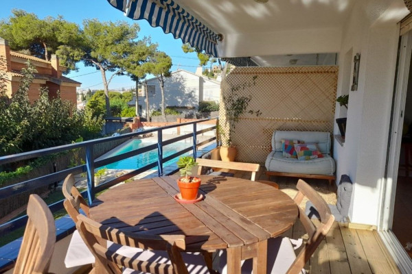 #Appartement - 3 Chambres 1 Salle de bain 75 m2 | Levantina-Montgavina-Quintmar, Sitges terrace
