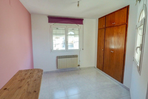 #Houses & Villas - 3 Rooms 3 Bathrooms 199 m2 | Center, Sant Pere de Ribes unknown