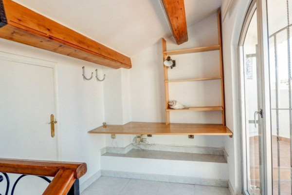 #Houses & Villas - 3 Rooms 3 Bathrooms 199 m2 | Center, Sant Pere de Ribes unknown