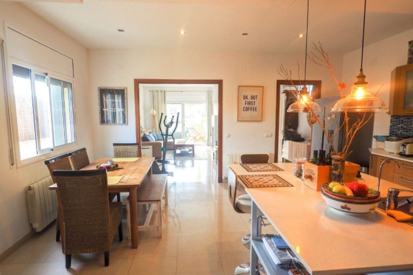 #23434 - House - Olivella, Olivella | Houses for Sale | Hello Homes Sitges