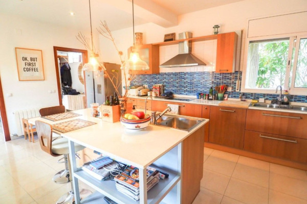 #kitchen - Maisons & Villas - 4 Chambres 3 Salle de bain 227 m2 | Olivella, Olivella 
