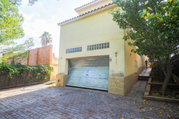 #23443 - House - Olivella, Olivella | Houses for Sale | Hello Homes Sitges