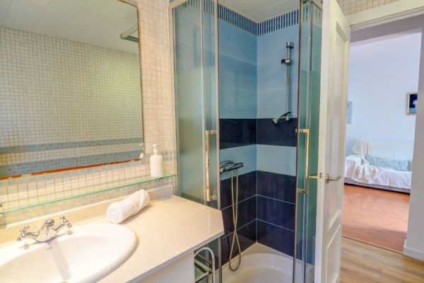 #Apartment - 2 Rooms 1 Bathrooms 70 m2 | Levantina-Montgavina-Quintmar, Sitges bathroom