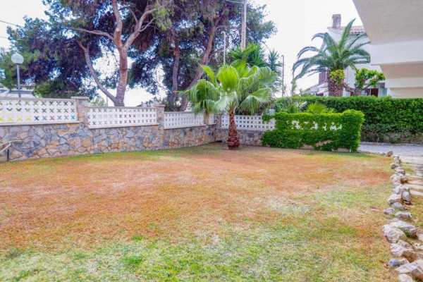 #Apartment - 2 Rooms 1 Bathrooms 70 m2 | Levantina-Montgavina-Quintmar, Sitges garden