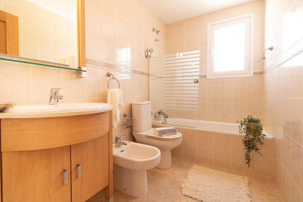 # - Apartment - 4 Rooms 2 Bathrooms 119 m2 | Els Molins/Hospital, Sitges 