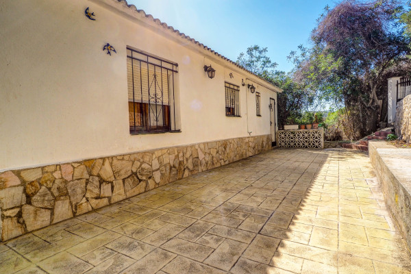 #Casas & Villas - 3 Habitaciones 1 Baños 90 m2 | Can Lloses, Sant Pere de Ribes 