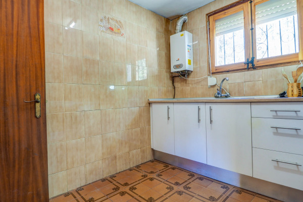 # - Maisons & Villas - 3 Chambres 1 Salle de bain 90 m2 | Can Lloses, Sant Pere de Ribes 