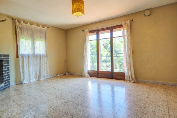 #Casas & Villas - 3 Habitaciones 1 Baños 90 m2 | Can Lloses, Sant Pere de Ribes 