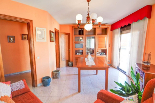 #Apartamento - 4 Habitaciones 1 Baños 94 m2 | Centre, Vilanova i la Geltrú living