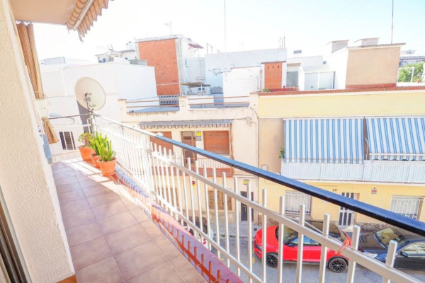 #Apartamento - 4 Habitaciones 1 Baños 94 m2 | Centre, Vilanova i la Geltrú terrace