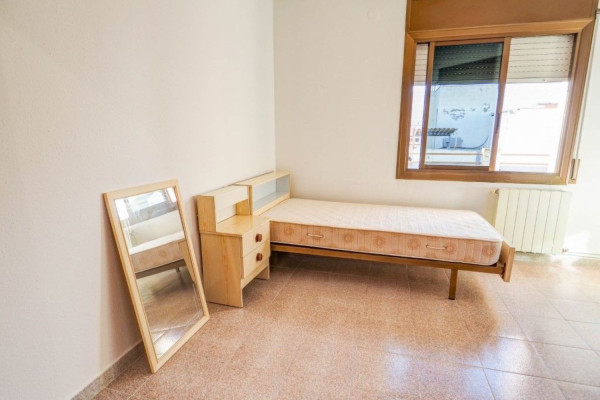 #Apartamento - 4 Habitaciones 1 Baños 94 m2 | Centre, Vilanova i la Geltrú bedroom