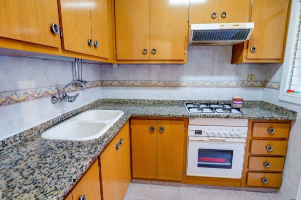 #kitchen - Apartamento - 4 Habitaciones 1 Baños 94 m2 | Centre, Vilanova i la Geltrú 