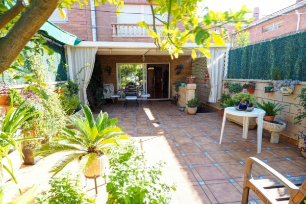 #Houses & Villas - 5 Rooms 5 Bathrooms 247 m2 | Centre Vila - La Geltrú, Vilanova i la Geltrú terrace