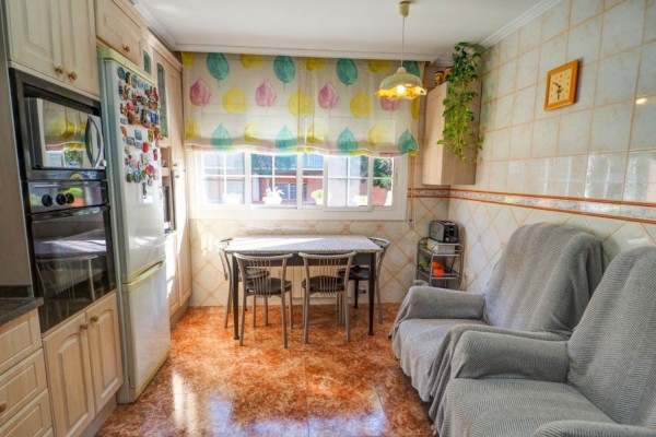 #living - Casas & Villas - 5 Habitaciones 5 Baños 247 m2 | Centre Vila - La Geltrú, Vilanova i la Geltrú 
