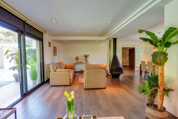 #Maisons & Villas - 6 Chambres 7 Salle de bain 510 m2 | Vallpineda-Santa Bárbara, Sitges living