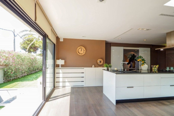 #Maisons & Villas - 6 Chambres 7 Salle de bain 510 m2 | Vallpineda-Santa Bárbara, Sitges kitchen