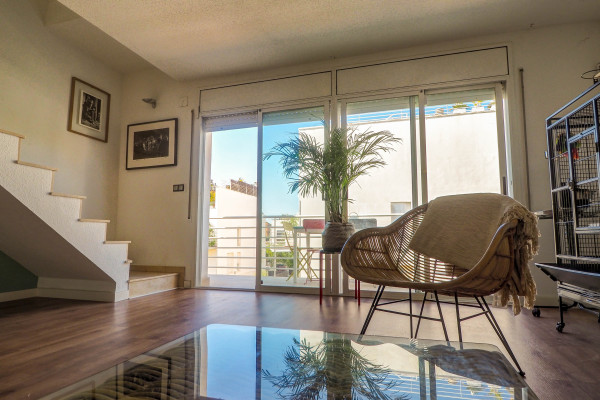 #Apartment - 3 Rooms 2 Bathrooms 104 m2 | Can Pei, Sitges 