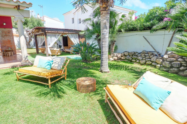 #Casas & Villas - 6 Habitaciones 6 Baños 526 m2 | Vinyet-Terramar, Sitges 