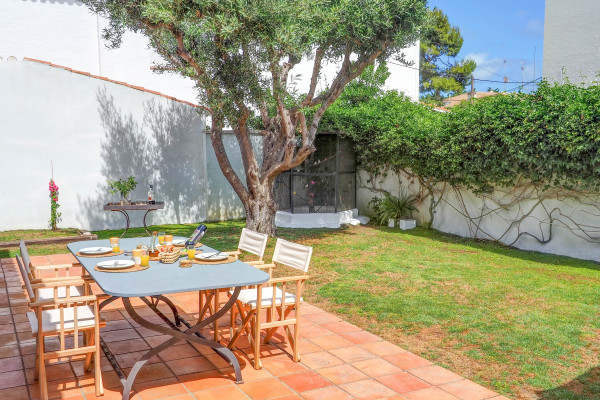 #Casas & Villas - 6 Habitaciones 6 Baños 526 m2 | Vinyet-Terramar, Sitges 
