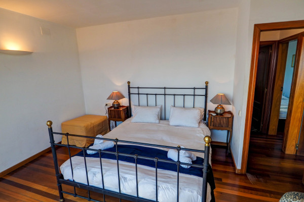 #Houses & Villas - 5 Rooms 4 Bathrooms 250 m2 | Levantina, Sitges 