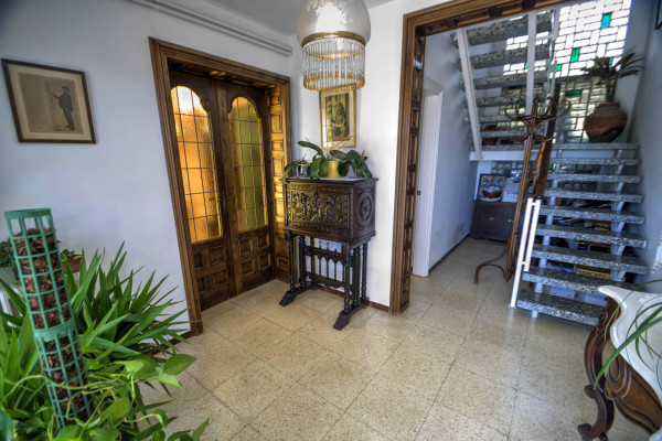 #Houses & Villas - 3 Rooms 3 Bathrooms 200 m2 | Santa Barbara, Sitges 