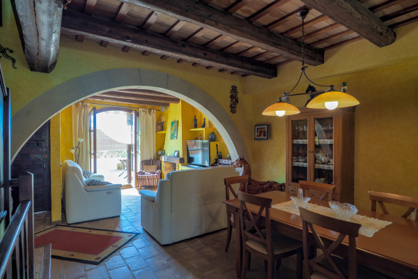 #Houses & Villas - 4 Rooms 3 Bathrooms 203 m2 | , Sant Pere de Ribes 