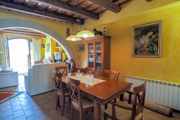 #Houses & Villas - 4 Rooms 3 Bathrooms 203 m2 | , Sant Pere de Ribes 