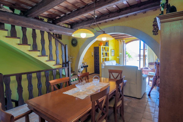 #Houses & Villas - 4 Rooms 3 Bathrooms 203 m2 | , Sant Pere de Ribes 