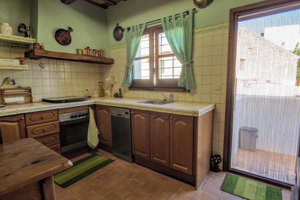 #Houses & Villas - 4 Rooms 3 Bathrooms 203 m2 | , Sant Pere de Ribes 