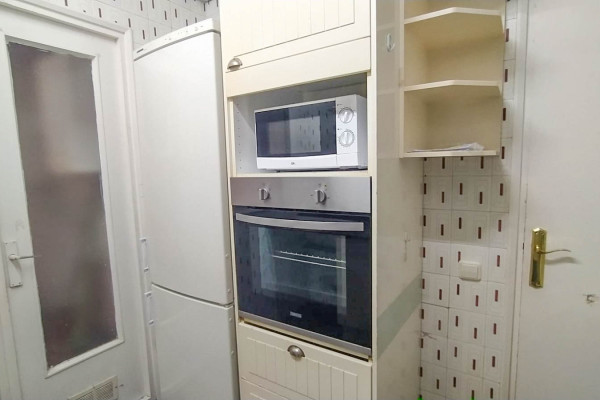 #Apartment - 4 Rooms 2 Bathrooms 107 m2 | Eixample, Barcelona Cocina