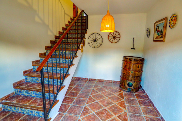 #Maisons & Villas - 6 Chambres 2 Salle de bain 525 m2 | Canyelles, Canyelles 