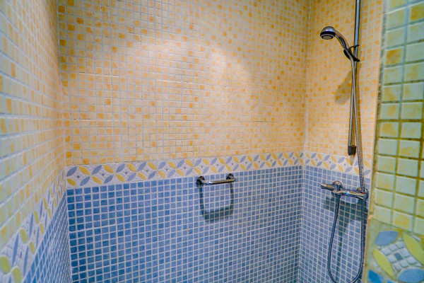 #Maisons & Villas - 6 Chambres 2 Salle de bain 525 m2 | Canyelles, Canyelles 