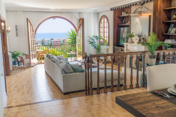 #Casas & Villas - 6 Habitaciones 5 Baños 591 m2 | Vallpineda, Sitges 