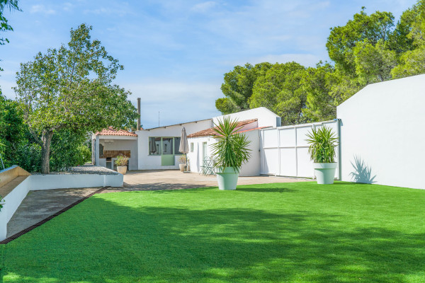 #Casas & Villas - 6 Habitaciones 5 Baños 591 m2 | Vallpineda, Sitges 