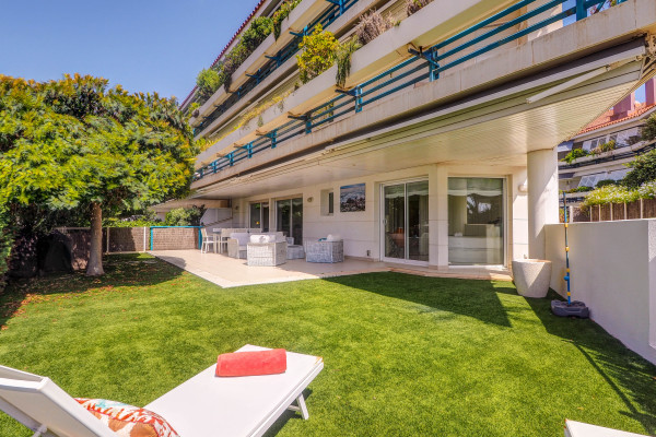 #Apartment - 3 Rooms 3 Bathrooms 150 m2 | Terramar, Sitges 
