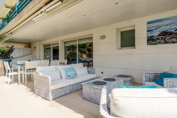 #Apartment - 3 Rooms 3 Bathrooms 150 m2 | Terramar, Sitges 
