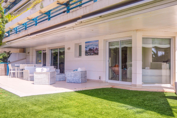 #Apartment - 3 Rooms 3 Bathrooms 150 m2 | Terramar, Sitges 