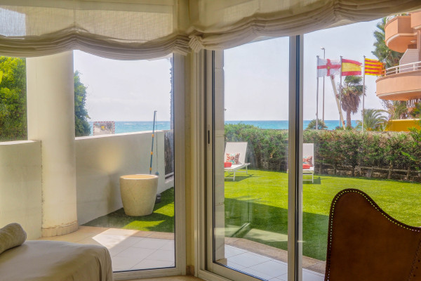 #Apartment - 3 Rooms 3 Bathrooms 150 m2 | Terramar, Sitges 