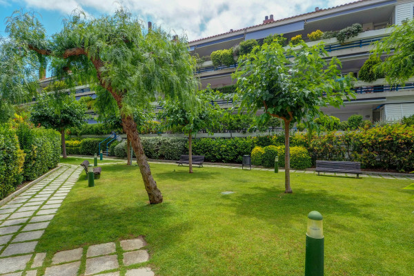 #Apartment - 3 Rooms 3 Bathrooms 150 m2 | Terramar, Sitges 