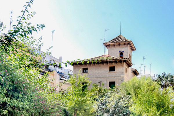 #Casas & Villas - 9 Habitaciones 2 Baños 475 m2 | Centre, Sitges 