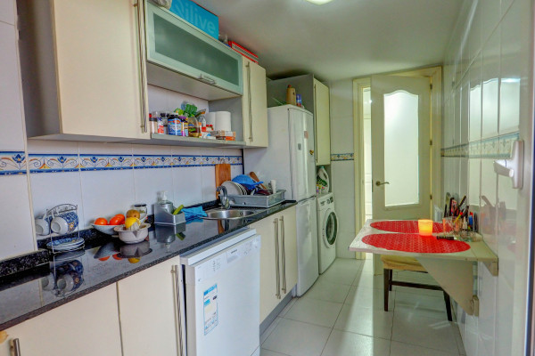 #Apartamento - 3 Habitaciones 2 Baños 168 m2 | Les Salines, Cubelles Cocina