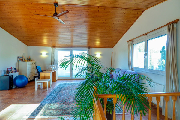 #38179 - Starfall House | Houses for Sale | Hello Homes Sitges