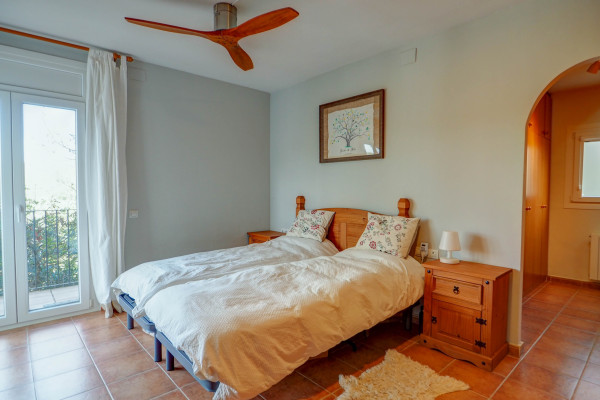 #38195 - Starfall House | Houses for Sale | Hello Homes Sitges