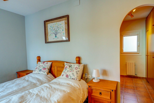 #38197 - Starfall House | Houses for Sale | Hello Homes Sitges