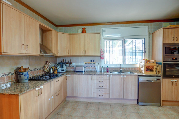 #38202 - Starfall House | Houses for Sale | Hello Homes Sitges